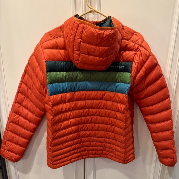 Men’s size Small Cotopaxi thin down winter jacket. - Picture 2 of 5